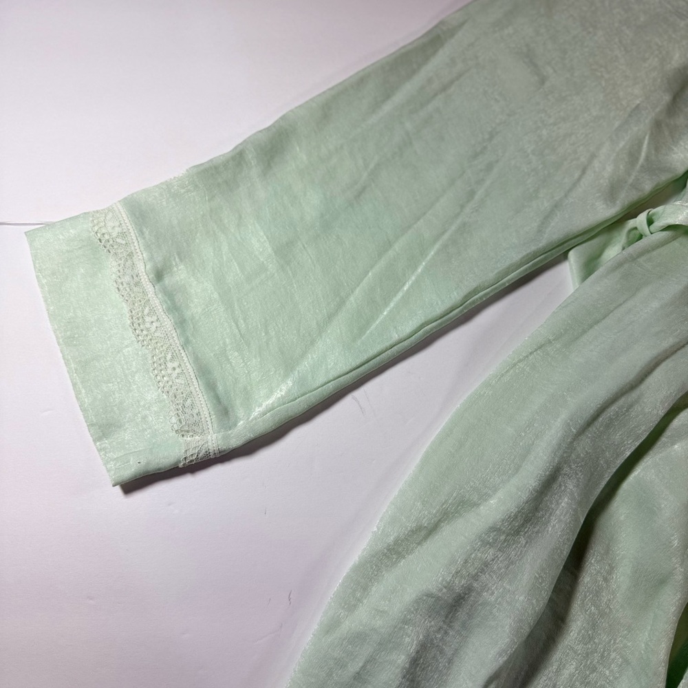 Apt. 9 Mint Robe - Picture 3 of 4